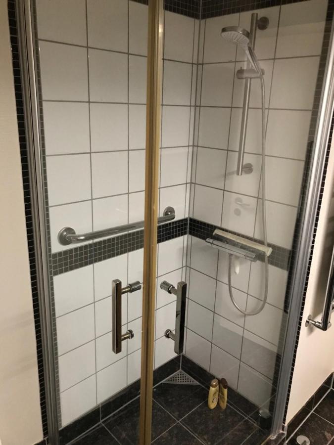 Fredelig Overnatning Ved Sundet Og Norrestrand So Хорсенс Екстер'єр фото